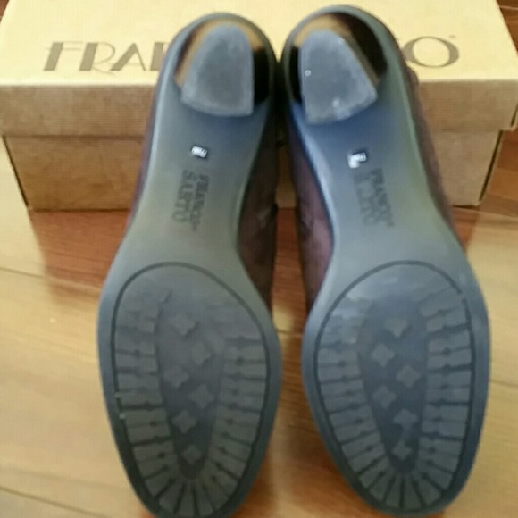 Franco Sarto Figaro Suede Ankle Boot. - Picture 4 of 4