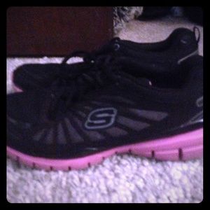 FLASH SALE!!! Skecher's Tone Up's