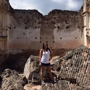 Meet your Posher, Nicole