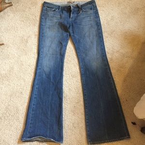 Paige denim Laurel Canyon boot cuts size 32.