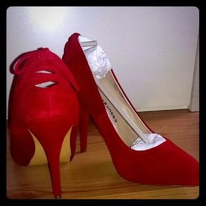 Chinese Laundry High heels