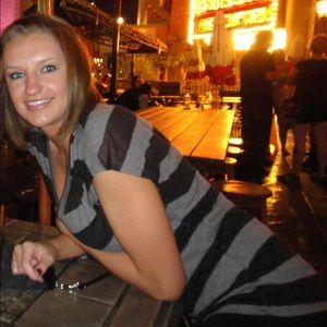 Meet your Posher, Stephanie