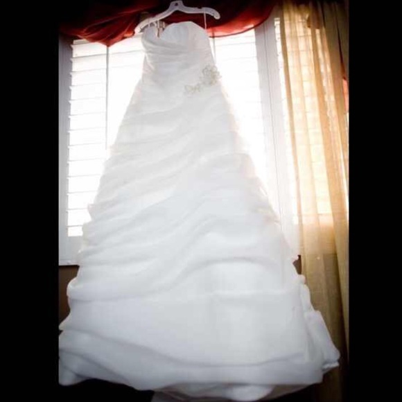 Gorgeous David's Bridal Wedding Dress