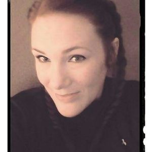 Meet your Posher, Tia