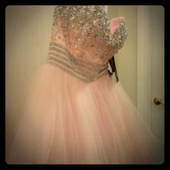 Pink prom dress size small never worn