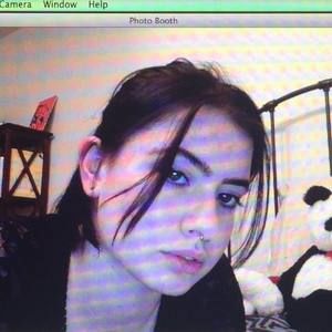 Meet your Posher, Liz