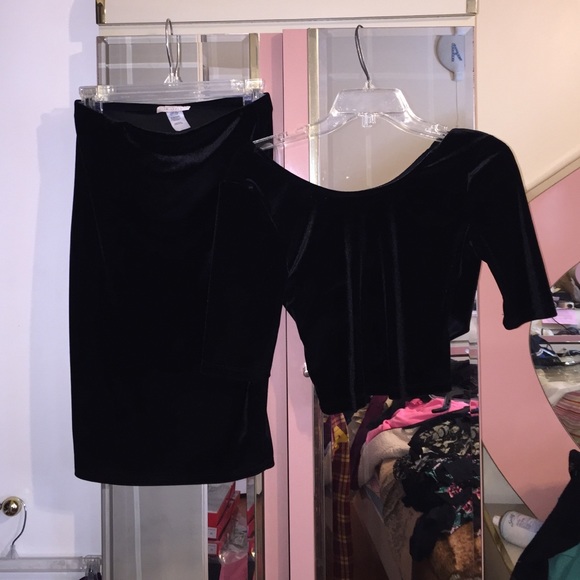 Velvet black two piece set