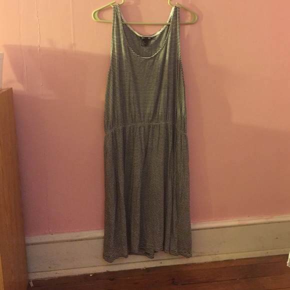 H&M dress