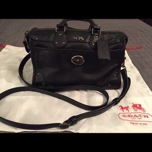 AUTH Coach Rhyder 24