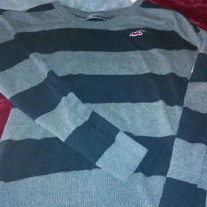 Hollister sweater