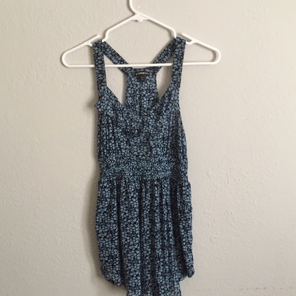 Spring tank
