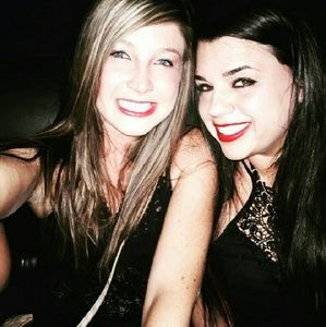 Meet your Posher, Kendra