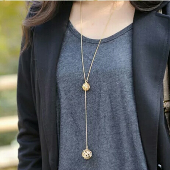 Crystal hallow out two ball rhinestone necklace