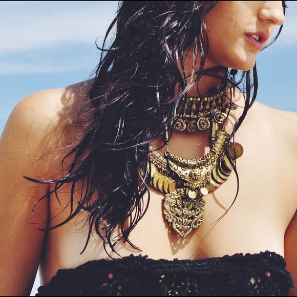 Chocker Coin Necklace