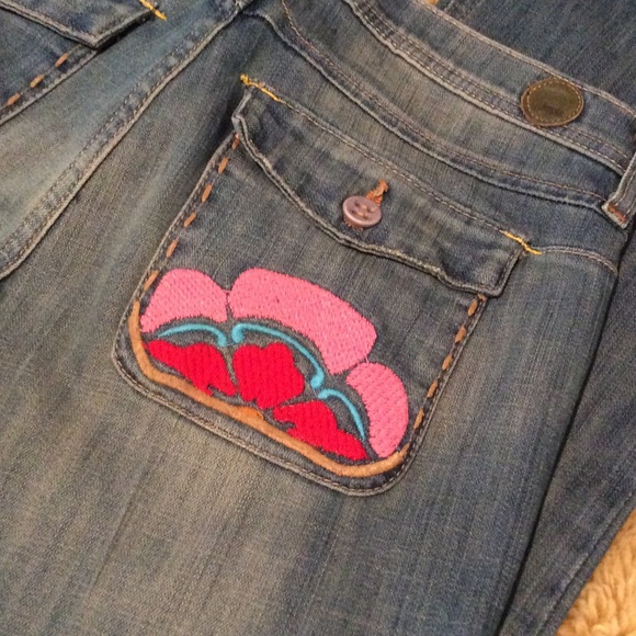 Indie Embroidered Pocket Jeans - Picture 6 of 9