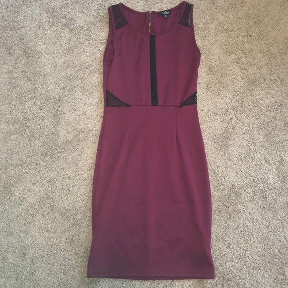 Small Guess Maroon Dress