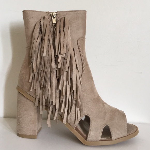 •Fringe Booties• - Picture 2 of 4