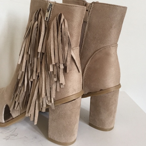 •Fringe Booties• - Picture 3 of 4