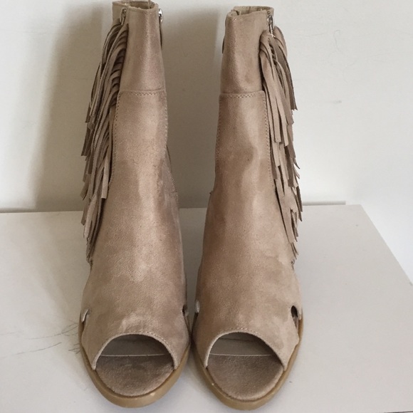 •Fringe Booties• - Picture 4 of 4