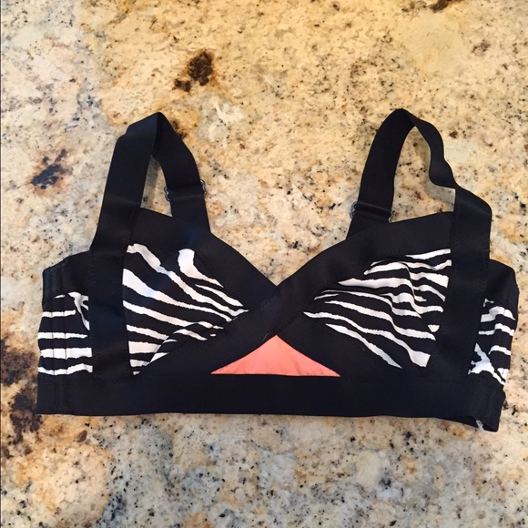 Bikini top