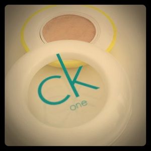 CK One Beach Blonde Eyeshadow Single