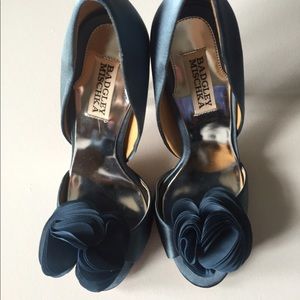Badgley Mischka Teal Satin Shoes