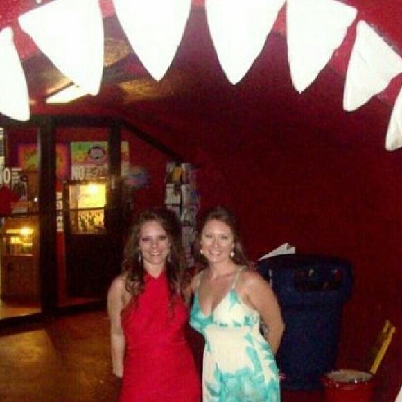 Meet your Posher, Heather - Picture 2 of 2