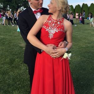 Red prom dress