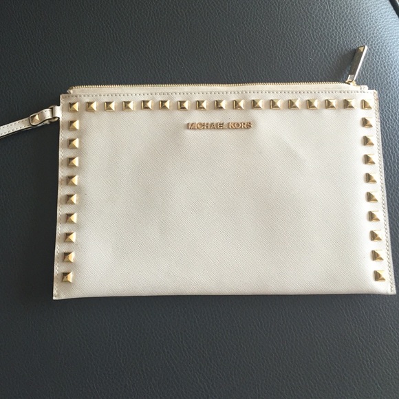 Michael Kors Handbags - Large Michael Kors Clutch