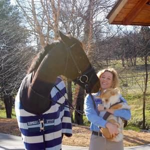 Meet your Posher, Julia