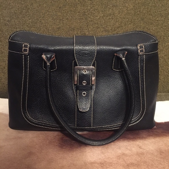 Tod's Handbags - Genuine Tod's classic hand bag. Come with duster
