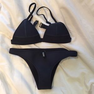 Black Cheeky Triangl Bikini