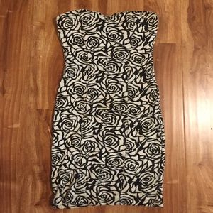 Beautiful black & white rose dress