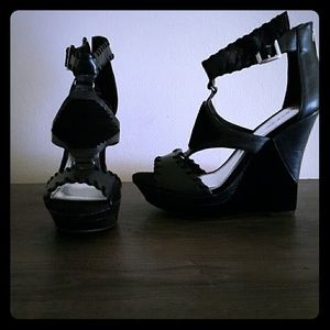 Wedge sandals
