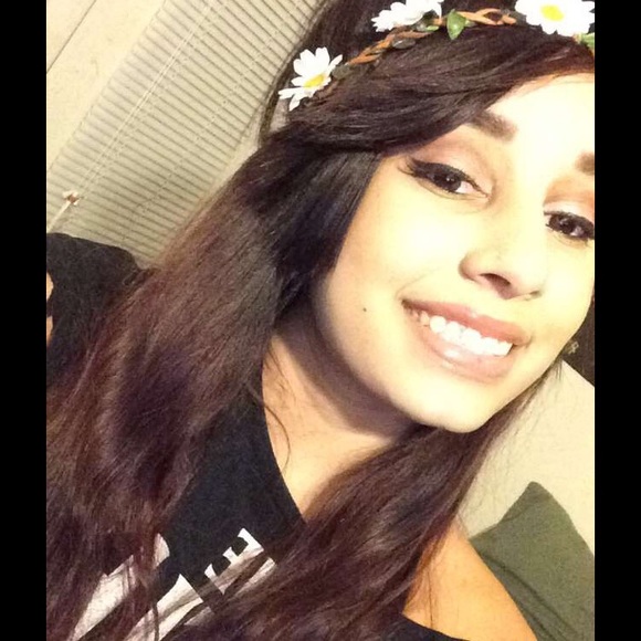 Meet your Posher, Janaya