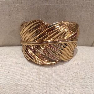 Stella and Dot Secret Garden Cuff