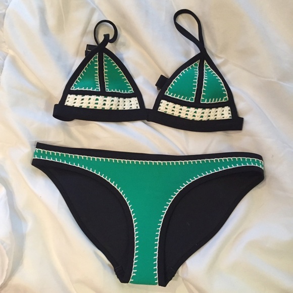 Green Triangl Bikini