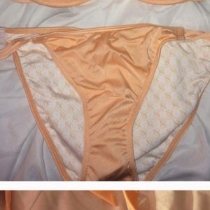 VS apricot bottoms
