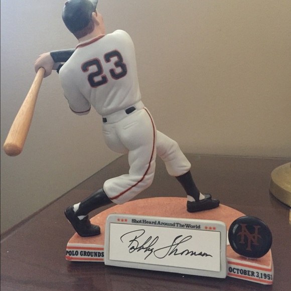Bobby Thomson Statue - Picture 1 of 3