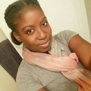 Meet your Posher, Luvida