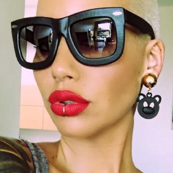 FAUX LIP RING (1) PLACE ANYWHERE ON YOUR LIP!!!