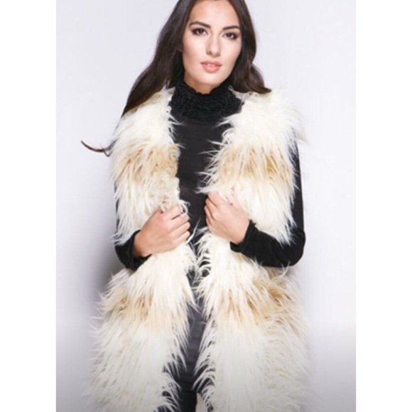 Feathered style fur vest