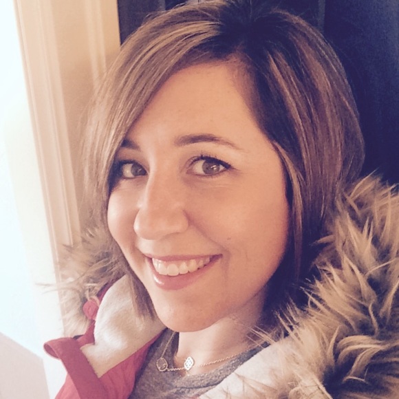 Meet your Posher, Jennifer