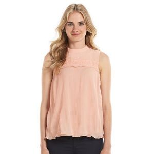 🚫SOLD🚫Lauren Conrad Lace Pleated Top