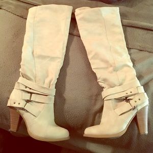 Tan/Beige Boots