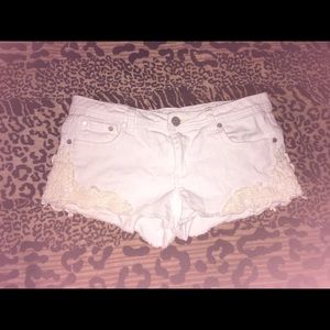 White lace Shorts