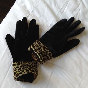 Velvet gloves. Brand new