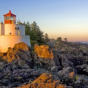 Meet your Posher, Claudia