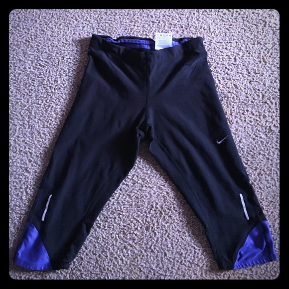 Nike crop leggings