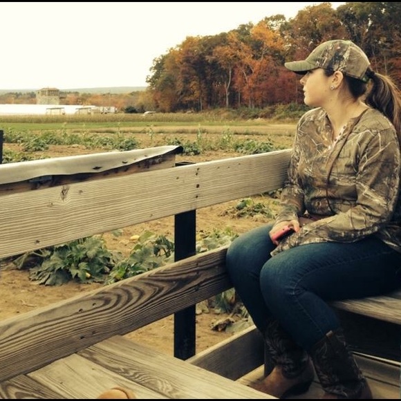 Meet your Posher, Olivia